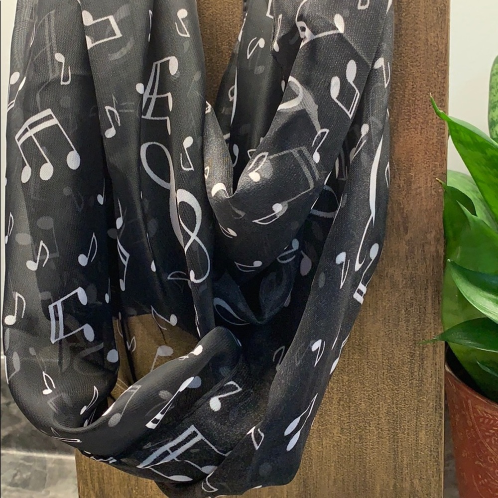 🌟Musical Note Scarf🌟 - Picture 2 of 3